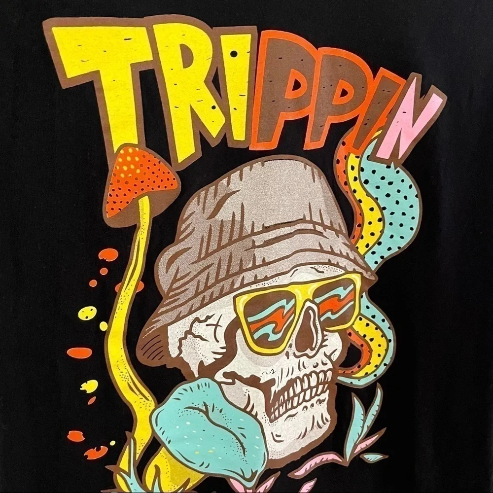 Trippin graphic tee shirt black. Small.
